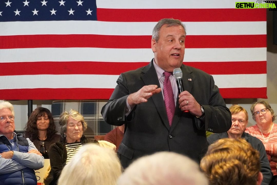 Chris Christie Instagram - Two great town halls in Bedford and Portsmouth this week. #FITN New Hampshire