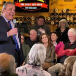 Chris Christie Instagram - Speaking now at a town hall in New Hampshire. Tune in.