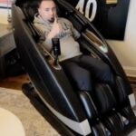 Chris Kirkpatrick Instagram - After this past weekend my Human Touch massage chair is just what I needed!!! @htfeelbetter #healing #body #feelbetter