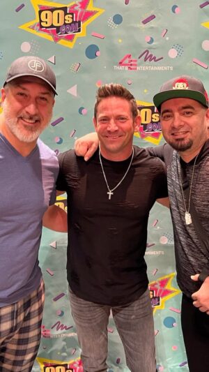 Chris Kirkpatrick Instagram - What a weekend!! Thanks everyone that came out! It was great seeing all your faces!! Big THANK YOU to @thats4ent and their amazing crew! Thanks for having me! Let’s do it again soon!