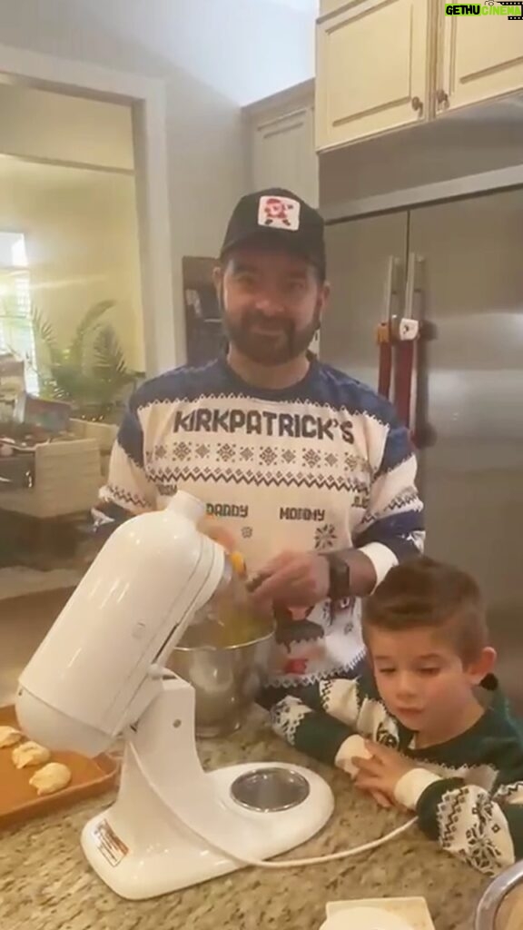 Chris Kirkpatrick Instagram - Hey Christmas cookie lovers! 🎄🍪 Looking for a heartwarming recipe to sweeten your holiday season? Join Chris Kirkpatrick and his family in the kitchen as they share a delightful treat passed down through generations. 🌟 📲 Head over to the My UPtv app for the full recipe! #christmascookies | #christmastraditions | #christmas | #nsync | #holidayrecipes
