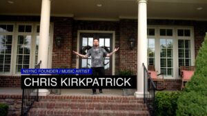 Chris Kirkpatrick Instagram - Catch me on the all-new #MTVCribs TONIGHT at 9p!