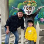 Chris Kirkpatrick Instagram – Thank you to @unistudios for the tickets! It was just what we needed! 🤡
#UniversalStudiosHollywood #familytime #ad #minions #LA Universal Studios Hollywood