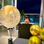 Chris Lai Instagram – 多謝每年都會送來很多的禮物
家中兩個小寶貝玩得很開心
@oballoon_hk 
#oballoon