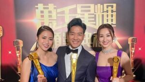Chris Lai Instagram - 《馬來西亞我最喜愛綜藝及資訊節目》
第一次以監制身份拿取獎項
真的很感動
再次感謝 所有喜愛這個節目的馬來西亞觀眾
多謝所有支持這個節目的客戶
多謝Tvbi所有同事
多謝Astro
多謝所有工作人員
多謝綜藝科所有兄弟姊妹
多謝我最愛的嘉賓及主持
@aliaime @anjoekoh @itstiffanylau @akichanisme @wongtsuiyu @sammkoling @nicolelai.8o4 @debbiegoh1108 @jessyelgk @frebrikkker
#隨懿深度行 
#心度遊