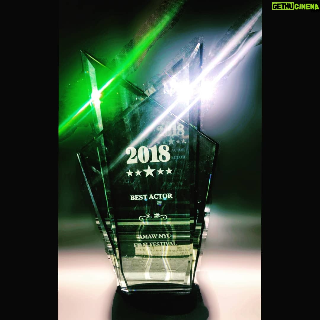 Chris Lamica Instagram - Won Best Actor and Best Drama at the AMAWNYC Film Festival. Grateful to everyone who helped bring this film to life, and proud to be among all the talented creators. #actorlife #actor #actorslife #LAtoNY #800Pound #bestactor #bestdrama @mrhuntsman New York, New York