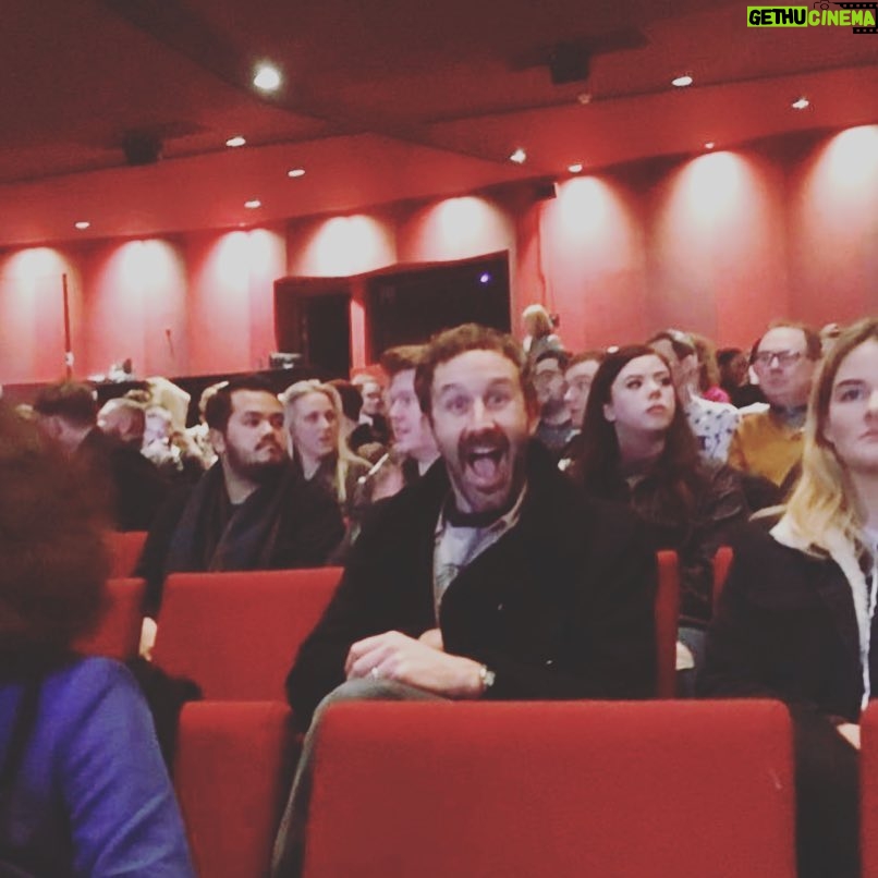 Chris O'Dowd - 2.6K Likes - Instant festive infusion. Cheers girls. 😻