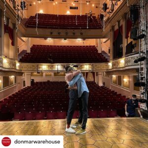 Chris O'Dowd Instagram - What a lovely spin around the multiverse. 60’000 came and I really loved being part of so many peoples first big night out in fuckin forever. Thanks all, it’s been emosh!
 #constellations #donmar @russelltovey @marsdoug @donmarwarehouse @kinnetiaisidore_costume @nimaxtheatres @shyvonne_ahmmad @adam_samuel_bal @sheilaatim @ivannojeremiah_