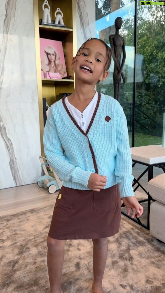 Chrissy Teigen Instagram - my own daughter is now in the cookie selling game! if you’d like to support the awesomeness that is @girlscouts, please screenshot this and you can click for her link in your photos! please note this is for shipping only, as we cannot trek across America at this time lol https://www.gsdigitalcookie.com/cookie/landing/0/bed91759-ed55-44ff-9f58-97d905989ff3
