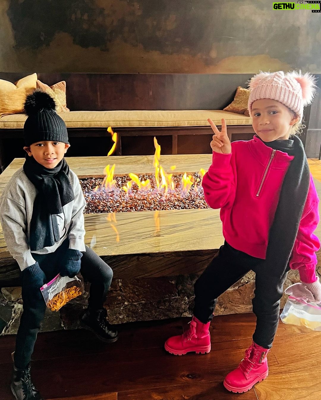 Chrissy Teigen Instagram - Loves of my life, I’ll see you tomorrow!!