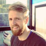 Christian Mikkelsen Instagram - Når går egentlig bussen? @olavshaugland #bmimpro #olebullscene #lættisbussem