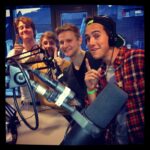 Christian Mikkelsen Instagram – Én radiosending takk! Vi tok en tur innom studentradioen! #bmimpro #fyllerolebull