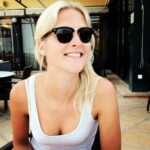Christian Mikkelsen Instagram - Middag. I Spanien, med @celiamellem. Det er koselig.
