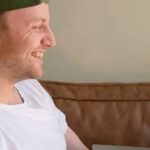 Christian Mikkelsen Instagram - en sketsjeserie med meg og Emil, i NRK TV i morgen! Sjekk det üüüt!