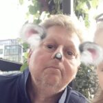 Christian Mikkelsen Instagram - Min kjære far er 60 år i dag! ❤️Woop 🎉 Her er en video hvor han blir lettere skremt når en koala dukker opp på Snapchat-filteret! Foto: @ingridmikkelsen