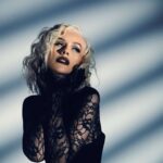 Christina Aguilera Instagram - Show time 🎙️