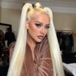 Christina Aguilera Instagram - 🤎💄