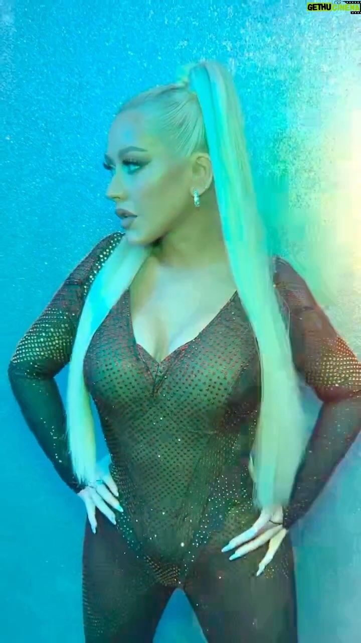 Christina Aguilera Instagram - I do what I wanna 🔥🏳️🌈 #NYCPride