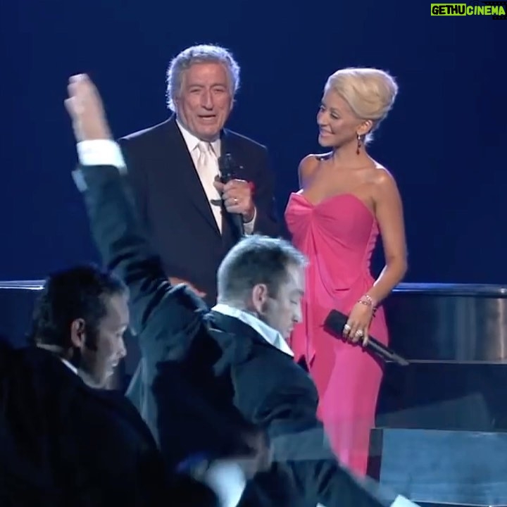 Christina Aguilera Instagram - Saddened by the loss of a true music icon, Tony Bennett. Tony's immense contributions to the industry will forever resonate with us all. Cherishing the memories of our personal collaborations. His voice, his talent, and his passion for music will never be forgotten 🤍