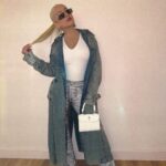 Christina Aguilera Instagram - 🩵