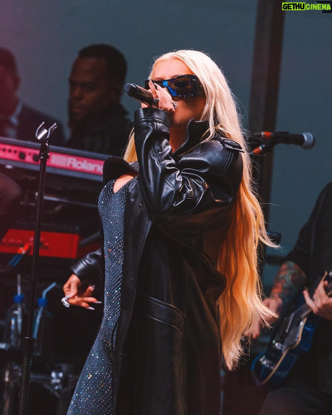 Christina Aguilera Instagram - Stonewall Day 2023 🏳️🌈 Such an honor, thank you New York ✨ New York, New York