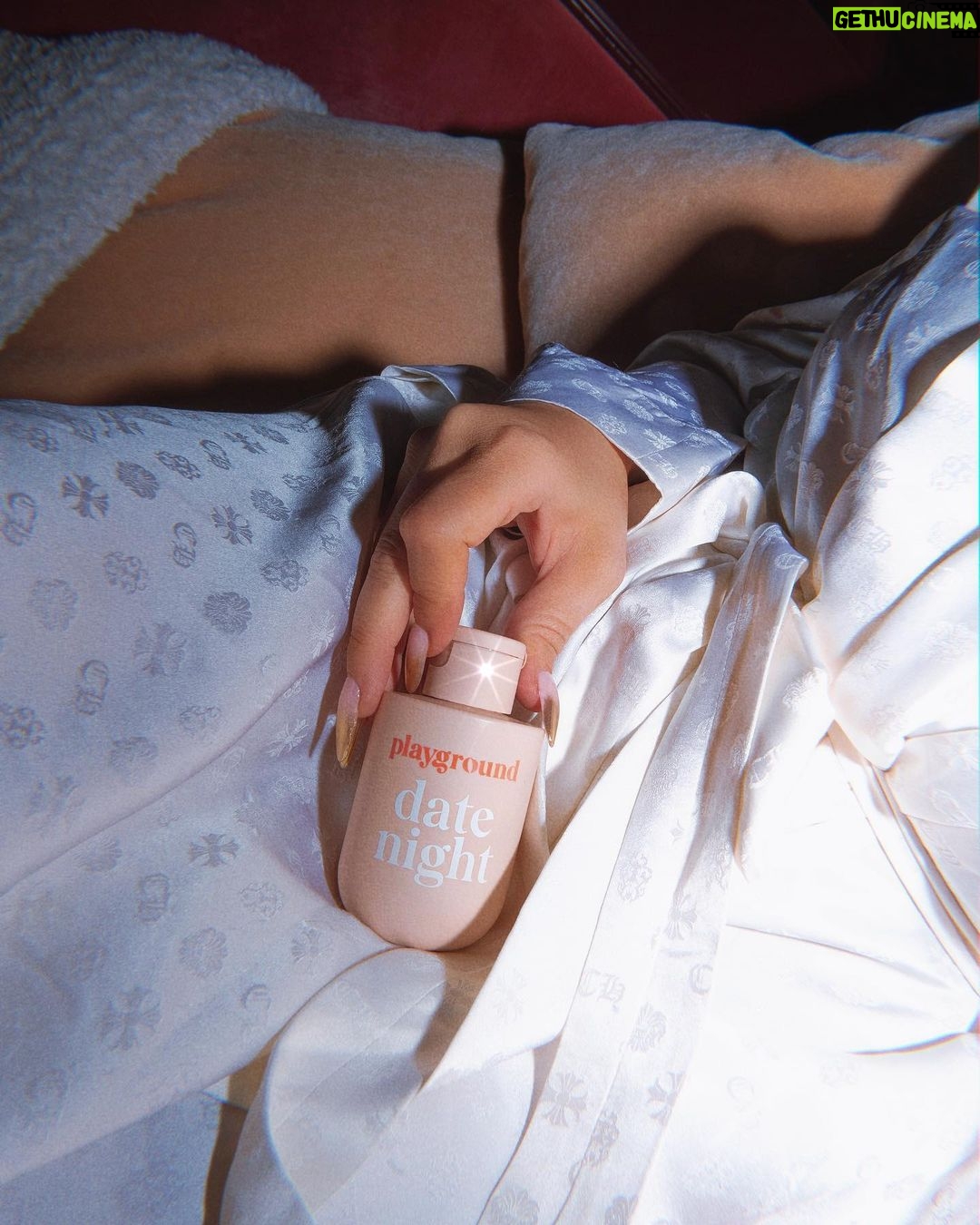 Christina Aguilera Instagram - 6/9 💕✨