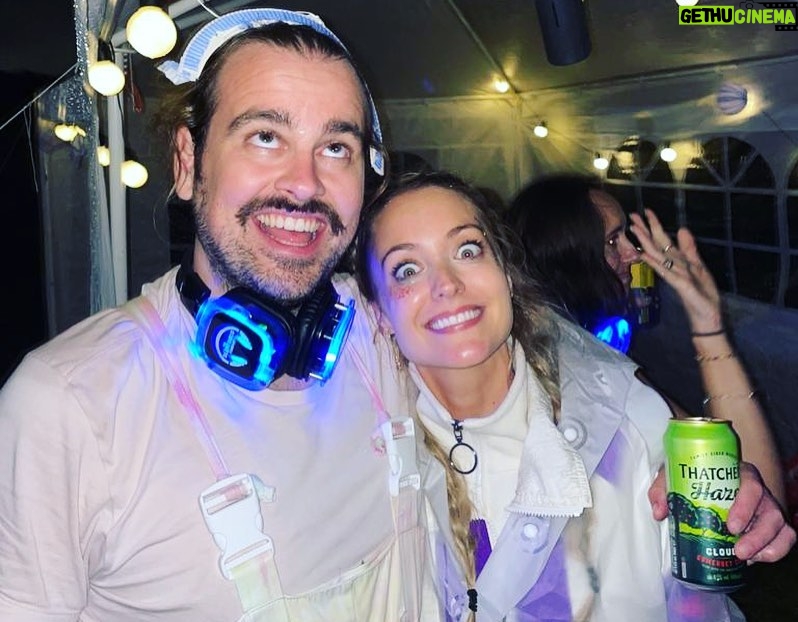 Christina Wolfe Instagram - Unforgettable mini festival weekend with the best of the best 🥰 Crawley