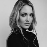Christina Wolfe Instagram - 📸 @karolinaturekphotography 💄 @swankmakeup