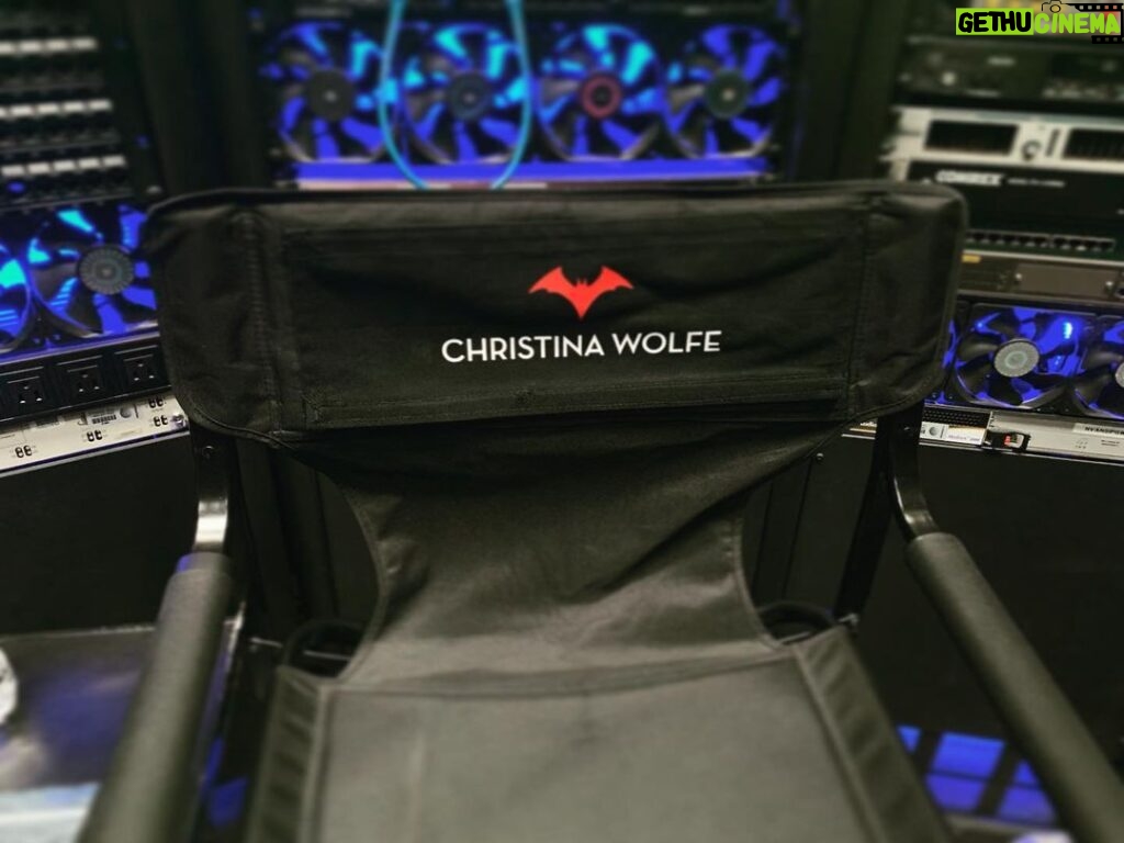 Christina Wolfe Instagram - Woohoo!!! 👊 Vancouver, British Columbia