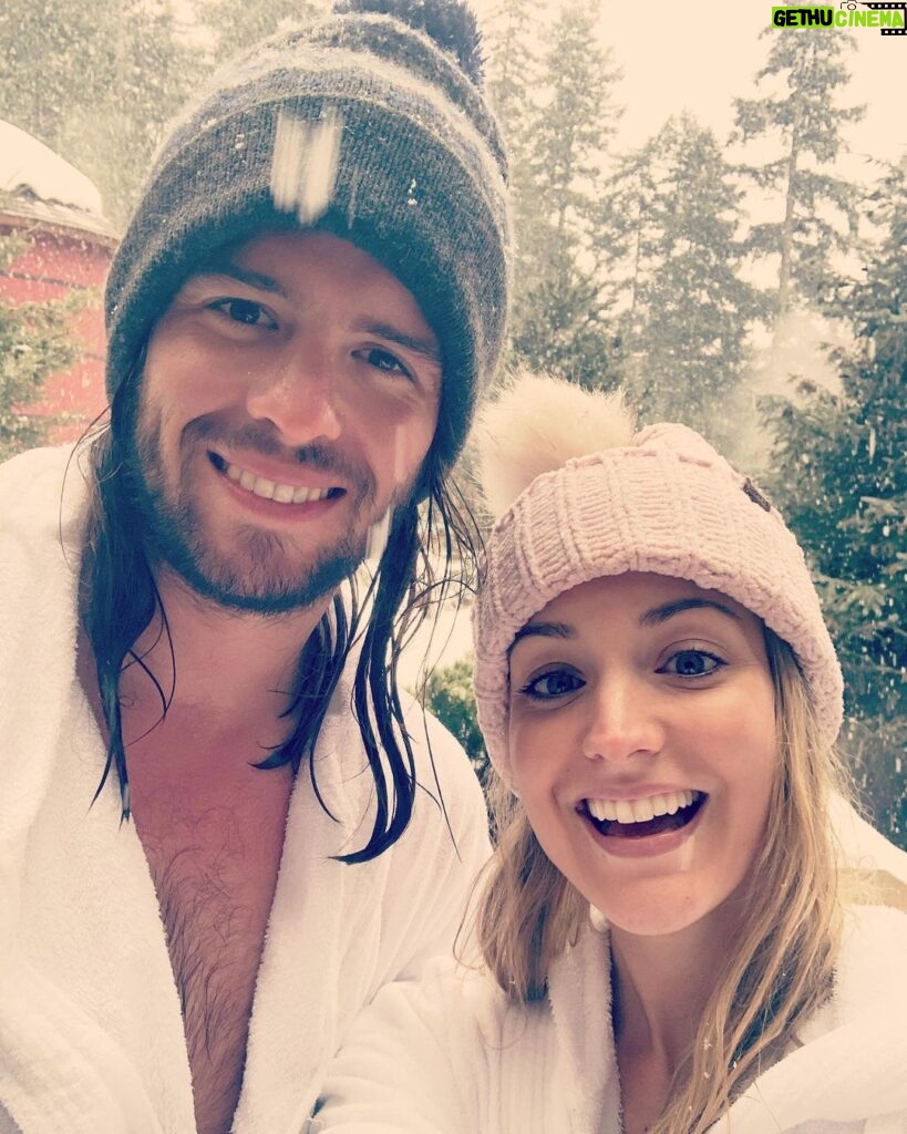 Christina Wolfe Instagram - Wintery weekend in February ☃️ Scandinave Spa Whistler