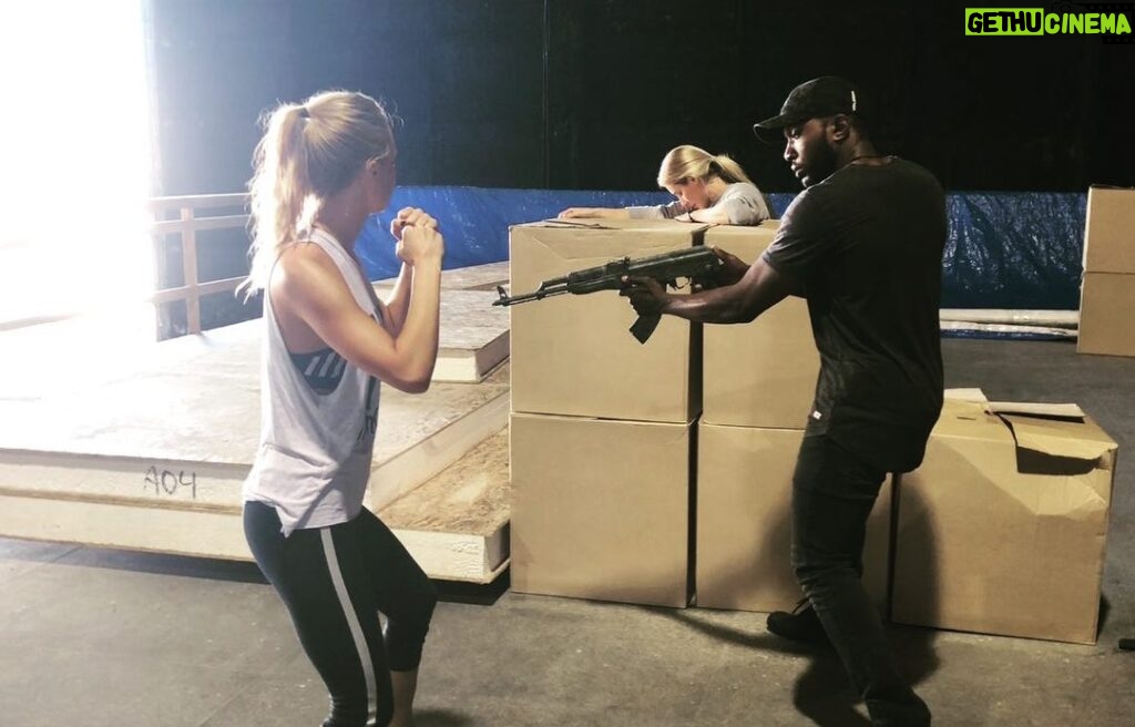 Christina Wolfe Instagram - Fight training 🤜