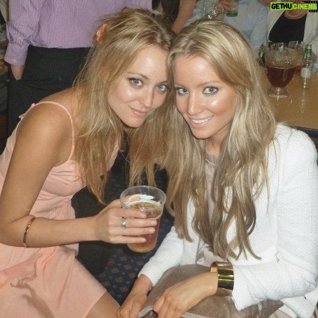 Christina Wolfe Instagram - Happy birthday, sister Anpan - Harry to my Lloyd, Clairee to my Ouiser, Abigail to my Amelia, best friend til the end ❤️👯♀️❤️ Sisterhood