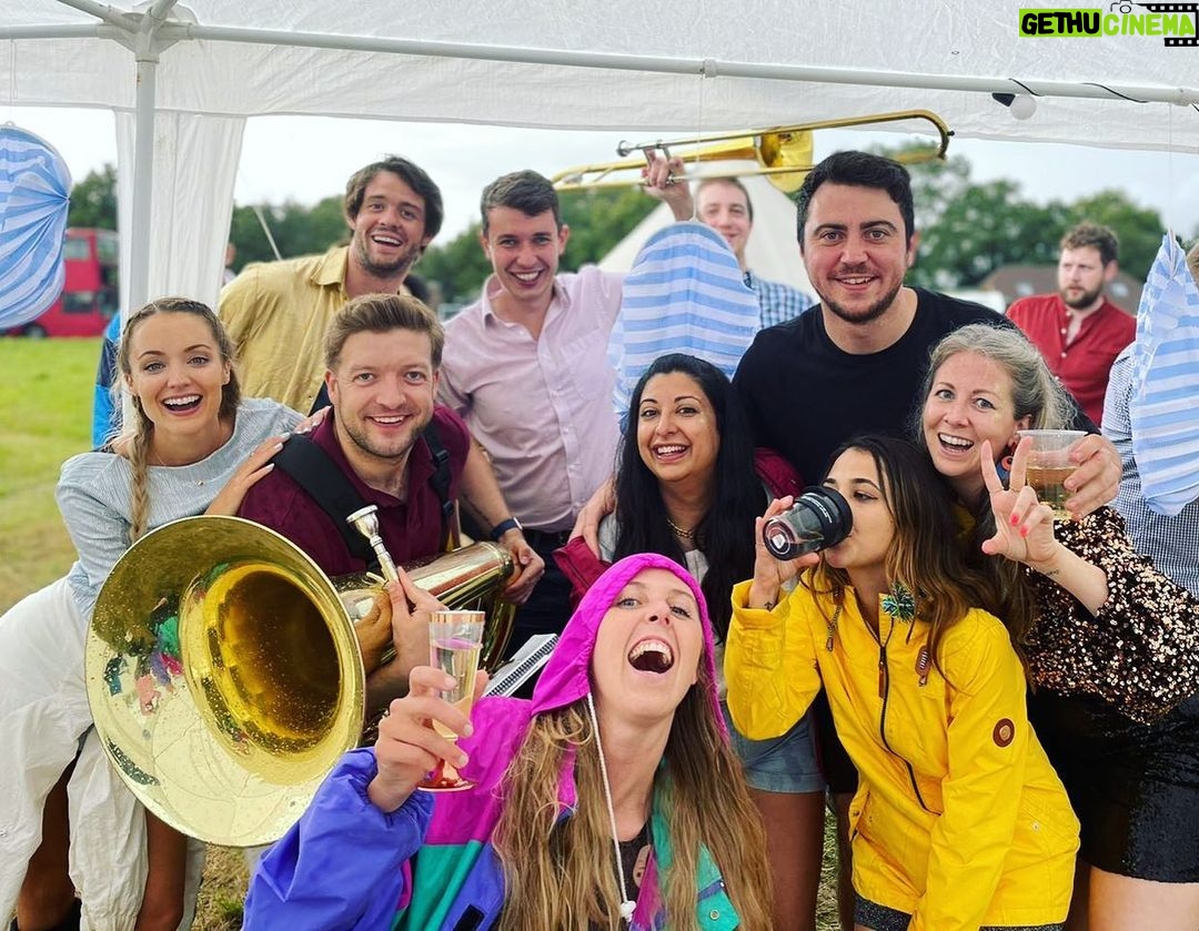 Christina Wolfe Instagram - Unforgettable mini festival weekend with the best of the best 🥰 Crawley