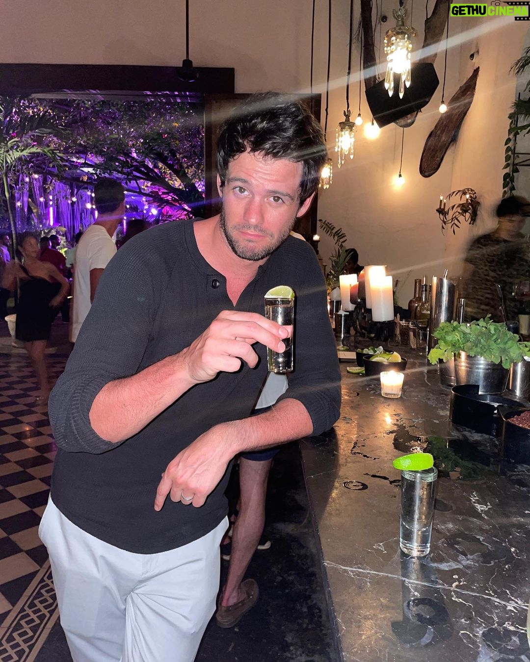 Christina Wolfe Instagram - Honeymooners ❤️🇲🇽 Mexico