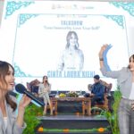 Cinta Laura Kiehl Instagram - Had a blast at Mahasaraswati University, Denpasar! Growing up in the world we live in is tough, but don’t let your insecurities get the best of you! Sometimes all you can do is just dive right in, take the risk and see where life takes you. Trust me, no matter what, you’ll be alright. 🤍 Universitas Mahasaraswati Denpasar