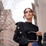 Cinta Laura Kiehl Instagram - Conquering the streets of New York in style because every step is a runway moment with Tory Burch. 💃 #toryburchindonesia Upper East Side, New York