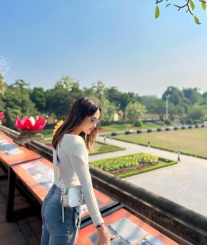 Cinta Laura Kiehl Instagram - Tourist-ing to wrap up the year. 🇻🇳