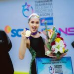 Cinta Laura Kiehl Instagram - 🥇GOLD🥇 Good to be back in the water after 15 years! 🏊‍♀️ 📸: @armanfebryan & @yudiafrn Jakarta, Indonesia