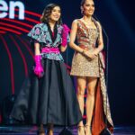 Cinta Laura Kiehl Instagram - Senang sekali bisa menjadi jury Tiktok Awards tahun ini dan membaca nominasi dengan seseorang yang sangat aku kagumi, Ka @merryriana. 🤍 Kemarin aku membaca nominasi untuk “Best of Learning and Education” karena aku percaya social media bisa menjadi tempat kita belajar untuk menambah skill dan wawasan. Aku harap kedepannya lebih banyak content creator akan memikirkan dampak dari content yang mereka buat terhadap masyarakat dan berusaha lebih keras lagi untuk memberikan pesan yang positif melalui karya mereka. ✨ Jakarta, Indonesia
