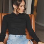 Cinta Laura Kiehl Instagram – CINTA @claurakiehl for TORY BURCH @toryburch @time.international #nyfw #glazeskin 

Makeup and hair by me ❤️ New York City, USA