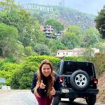 Cláudia Martins Instagram - Em Hollywood, o glamour é palpável e os sonhos são constantemente perseguidos, criando um verdadeiro espetáculo de criatividade e talento que transcende fronteiras e enche as telas com magia e emoção ❤️ Hollywood Sign