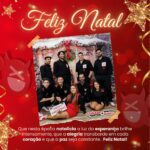 Cláudia Martins Instagram - Que nesta época natalícia a luz da esperança brilhe intensamente, que a alegria transborde em cada coração e que a paz seja constante. ✨🎅 Feliz Natal e Boas Festas 🥂