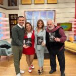 Cláudia Martins Instagram - Cláudia Martins veio ao programa apresentar o livro “Desgarradas, Concertinas e Tradições”. Com ela veio Capela Miguel, historiador, que escrever um dos capítulos do livro. 📖 📸 @mbritesphotos RTP1 - Programa Praça da Alegria - Ao Vivo!