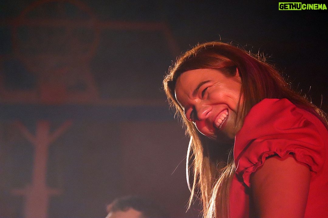 Cláudia Martins Instagram - Obrigada Penedono! Que tarde incrível! Uma semana feliz e com muita música para cada um de vós :)
