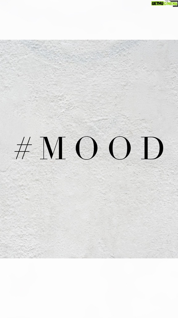 Claire Sulmers Instagram - Me today on @amazonfashion ðŸ˜ðŸ¤£ Drop a 💣 if you can relate! Tag your #shopaholic friends!! #thebomblife #justforfun #michaeljackson