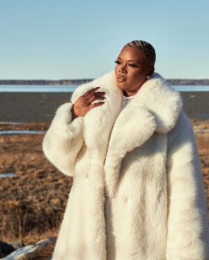 Claire Sulmers Instagram - 📍 Currently kicking it in Alaska , looking for moose 👀
@fashionbombdaily has taken me all over the world and now all over the country, to The Last Frontier: Alaska! I came here to celebrate 25 years of @apiainsurance with @tracey_parrish_insurance_lady , and hosted the red carpet for one of the most fashionable events in #anchoragealaska ! Stay tuned for a recap + a moose sighting!!
The weather is “crisp,” so I wore an @adriennelandau coat and @moonboot ! 
Today is my last day in #Alaska, so drop some tips on where to eat and what to do below👇🏾
This is #thebomblife #worldwide 💣
💄 @aderaseuoc / @breondenaeartistry 
📸 @sylvanusedi_photo #clairesulmers #adriennelandau #moonboots #moonboot #alaskalife #alaskaphotography #alaskaadventure #alaskalove #moose