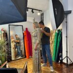 Clara de Sousa Instagram - O incrível Nuno Baltazar aceitou o desafio e é o criador do vestido que irei usar na Grande Gala dos Globos de Ouro deste ano. É também dele este maravilhoso vestido dourado usado na promo oficial que já está no ar. 💛 Obrigada Nuno pela entrega e criatividade, além da simpatia, disponibilidade e abertura para me ouvires. 🫶 Já falta pouco para a noite de todas as galas que vai premiar o talento nacional. ✨✨✨ #globosdeouro2023 #globosdeourosic #nunobaltazar #nunobaltazarstudio #nunobaltazarlooks Porto, Portugal