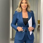 Clara de Sousa Instagram - De regresso ao trabalho. Ao que gosto de fazer. Com energia renovada. #sic #jornaldanoite #backtowork Sic Sociedade Independente De Comunicação, SA