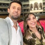 Clara de Sousa Instagram - Obrigada @daniel__oliveira. Está tudo bem. Confia. 😉 Amanhã é só “vir dali para aqui”. 🙏😅 #globosdeouro2021 #coliseudosrecreios #naotropecesnovestidonemnaspalavras Coliseu dos Recreios