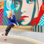 Clara de Sousa Instagram - Fiquei fã há muito de Shepard Fairey - o cartaz Obama Hope tornou-se uma peça icónica - e eis que ele expõe de novo em Lisboa, na @underdogs_gallery com trabalhos em que aborda os desafios ambientais e sociais que o planeta enfrenta. “Printed Matters: While Supplies Last” até 5 de agosto com entrada livre. Vale muito a pena! 📸 @clariff #sheppardfairey #underdogsgallery #exposicaodearte #lisboaportugal Sic Sociedade Independente De Comunicação, SA